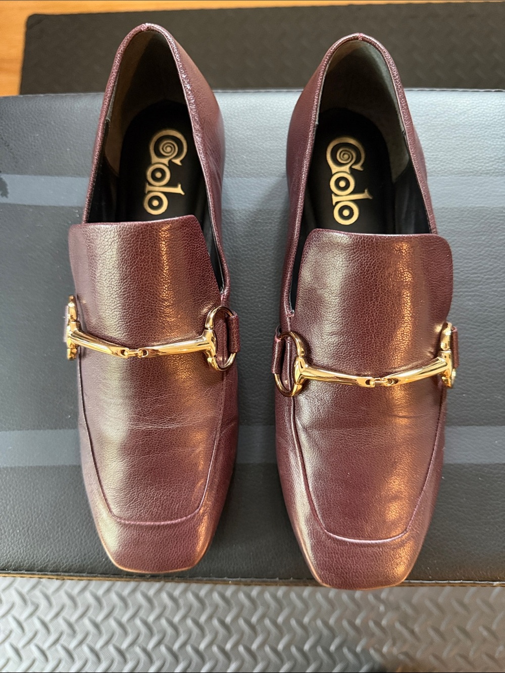 Colo Women's Burgundy Leather Loafers size 8.5